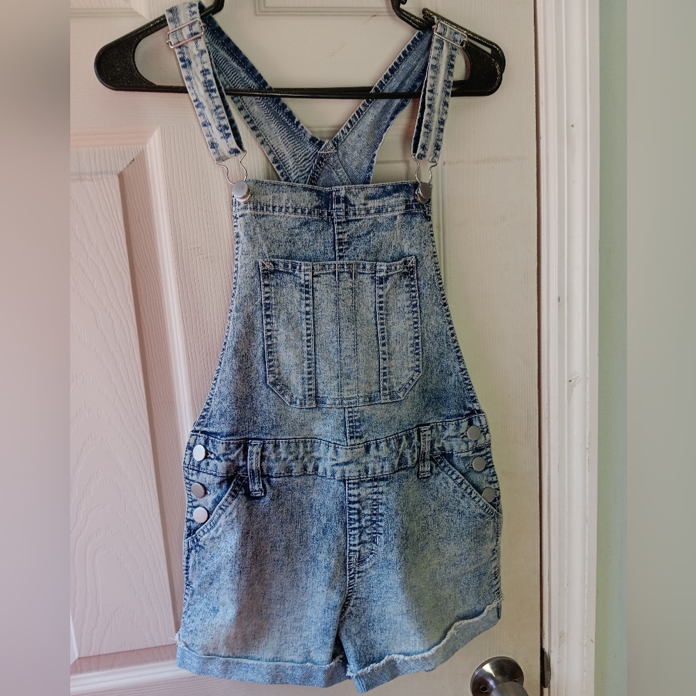 Overalls size 3-5
